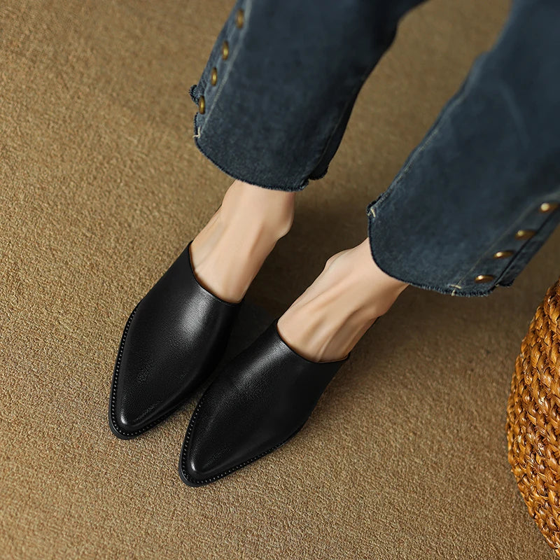 Pointed-Toe Mule (Yvonne)