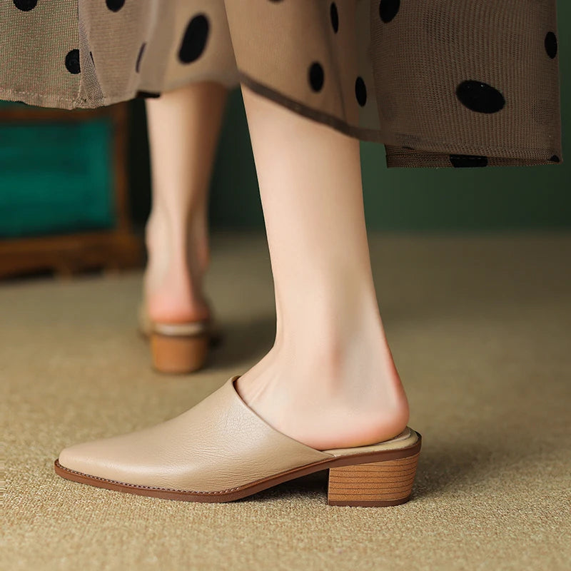 Pointed-Toe Mule (Yvonne)