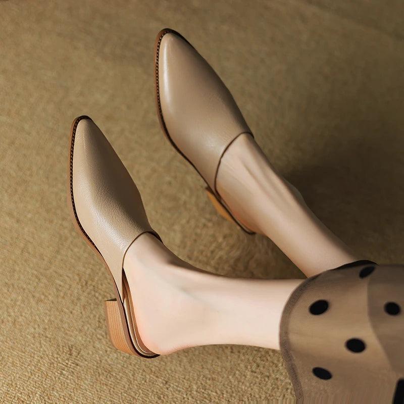 Pointed-Toe Mule (Yvonne)