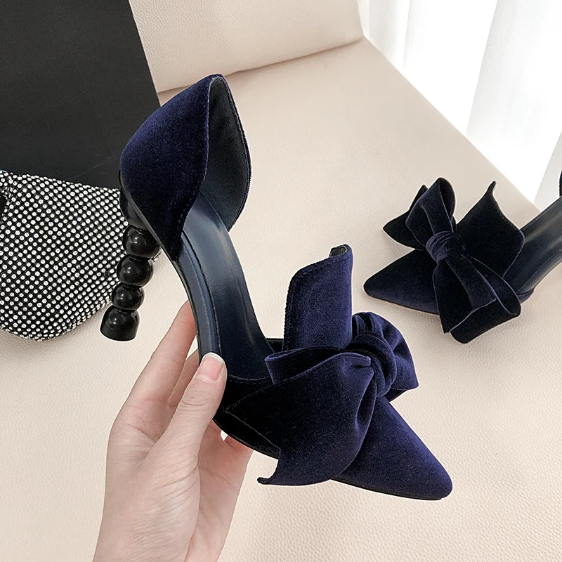 Pointed-Toe Heel (Sadie)