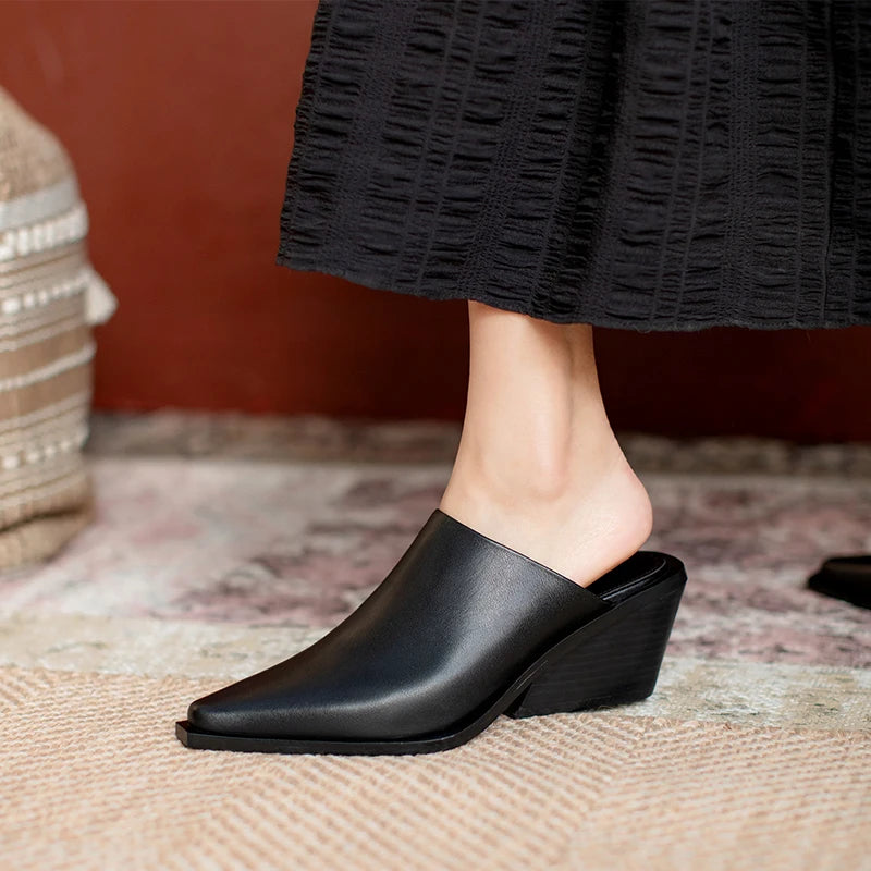 Pointed-Toe Mule (Yolanda)