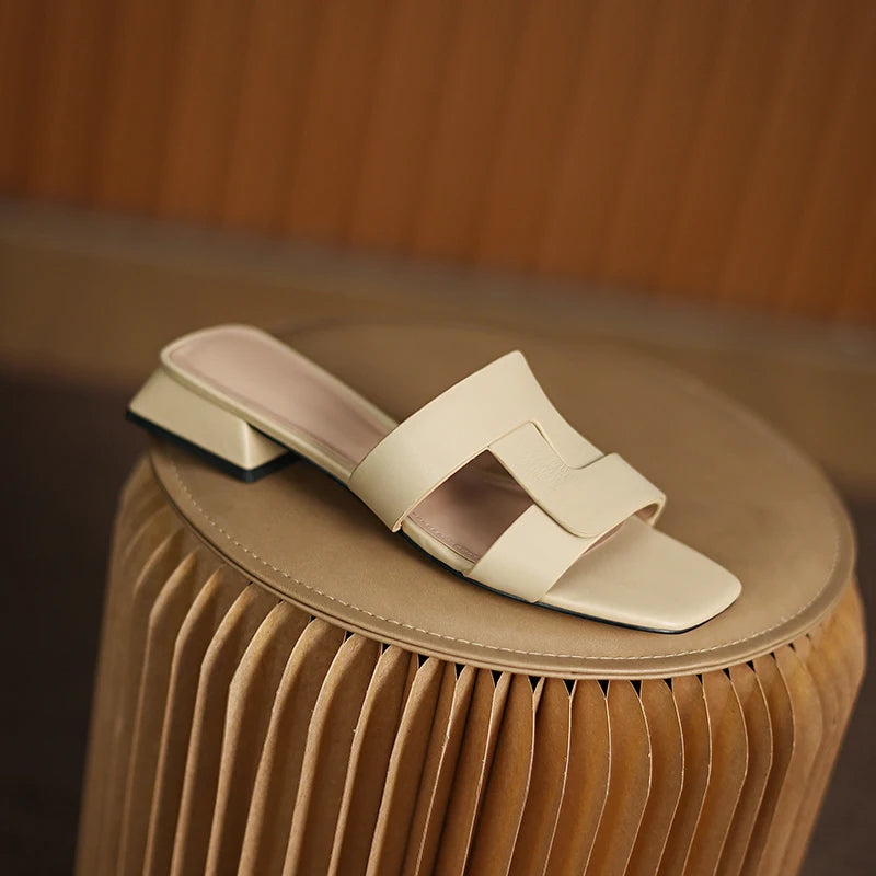 Square-Toe Mule (Diana)
