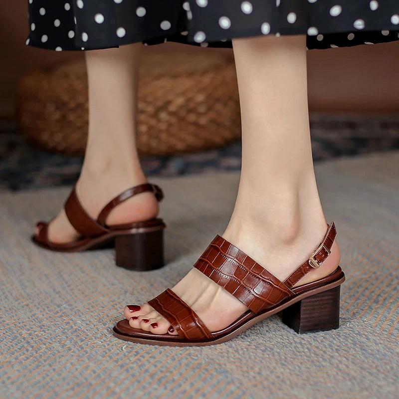 Round-Toe Block Sandal (Sara)