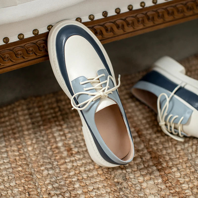 Round-Toe Lace-up (Frankie)