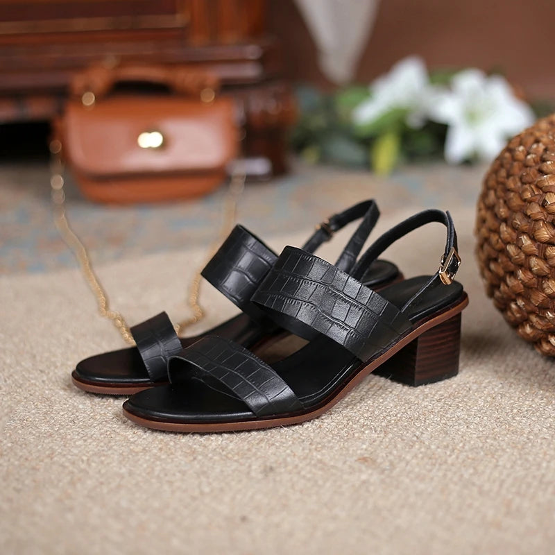 Round-Toe Block Sandal (Sara)