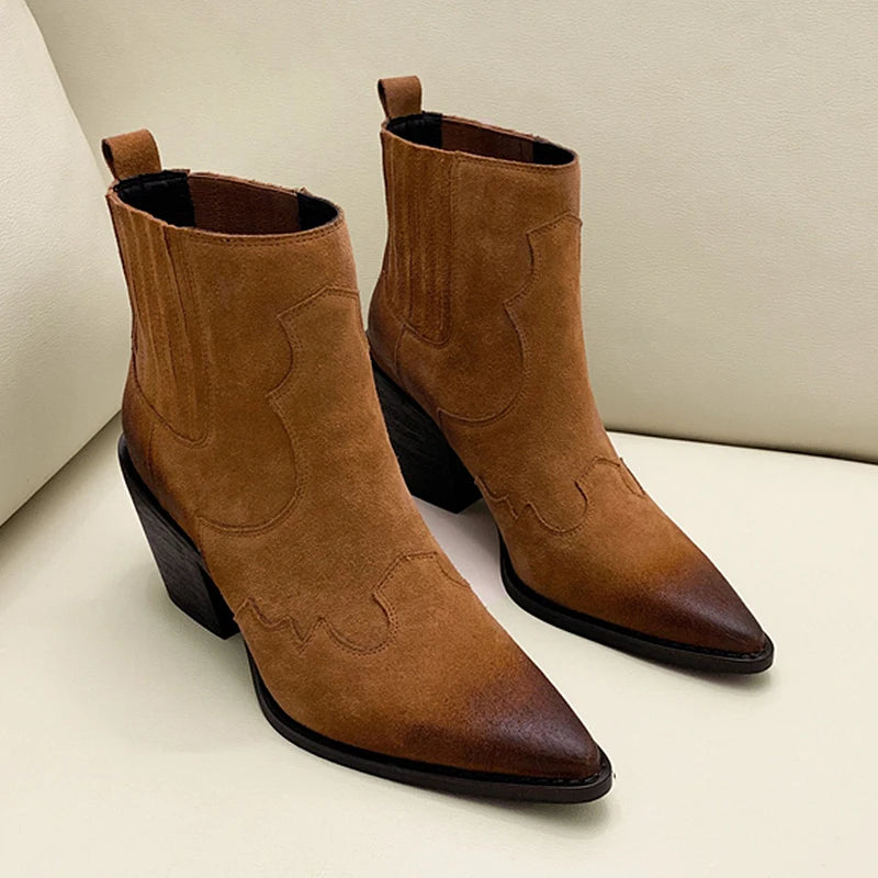 Pointed-Toe Ankle Boot (Isabelle)