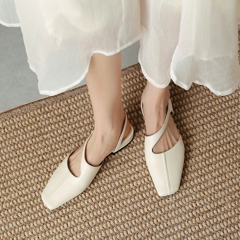 Square-Toe Sandal (Polly)