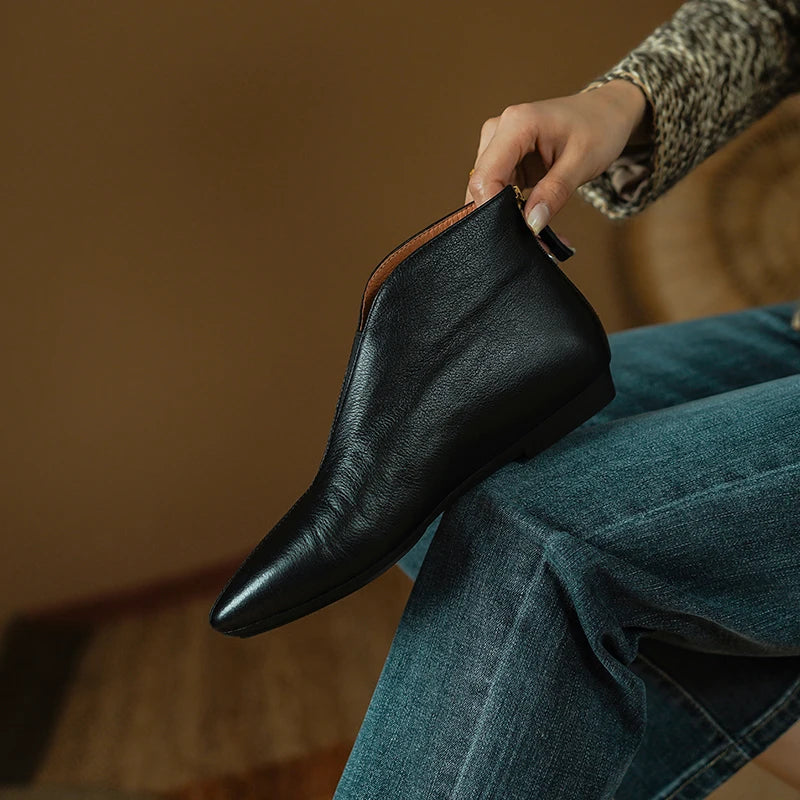 Pointed-Toe Ankle Boot (Rani)