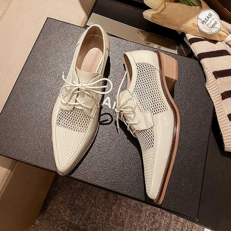 Pointed-Toe Lace-up (Maxine)
