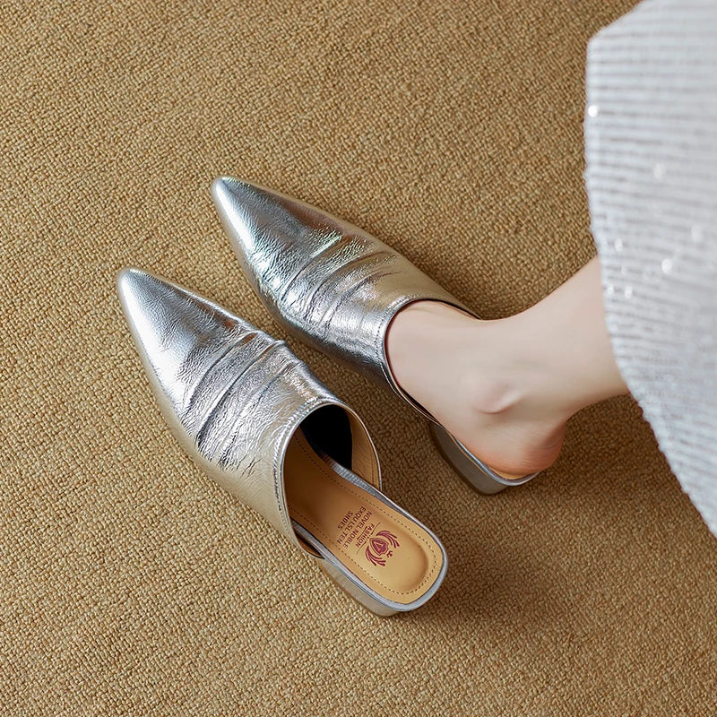 Pointed-Toe Mule (Viola)