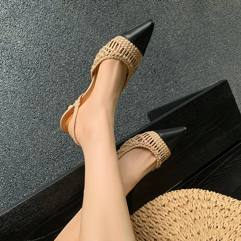 Pointed-Toe Heel (Octavia)