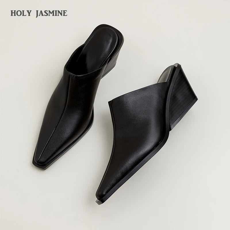 Pointed-Toe Mule (Jorja)