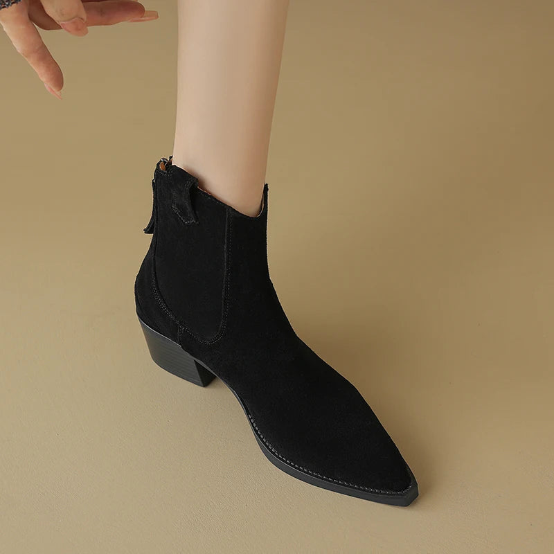 Pointed-Toe Ankle Boot (Zana)