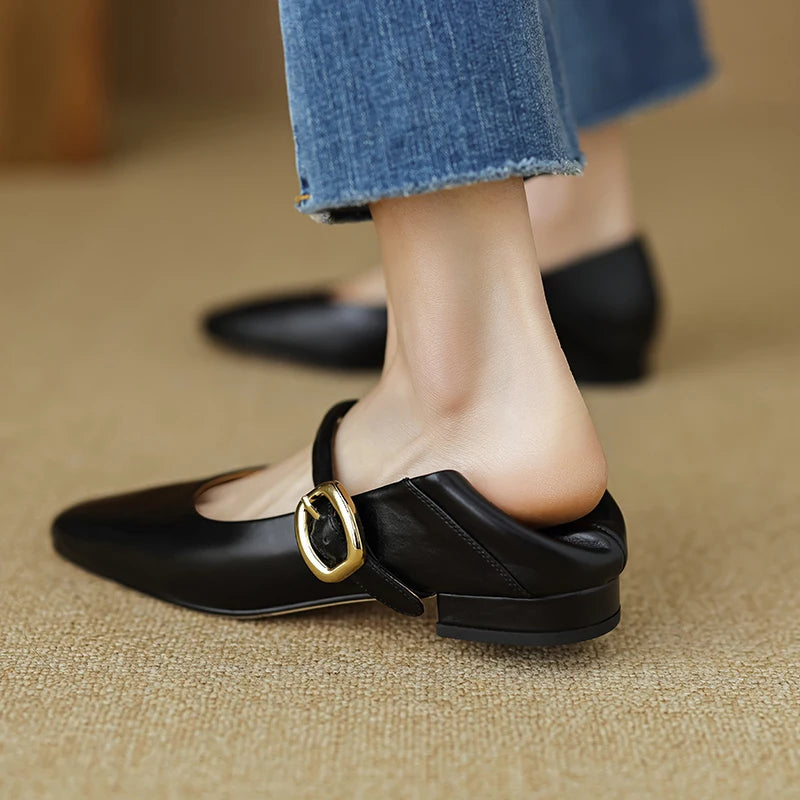 Square-Toe Mary-Jane (Oriana)
