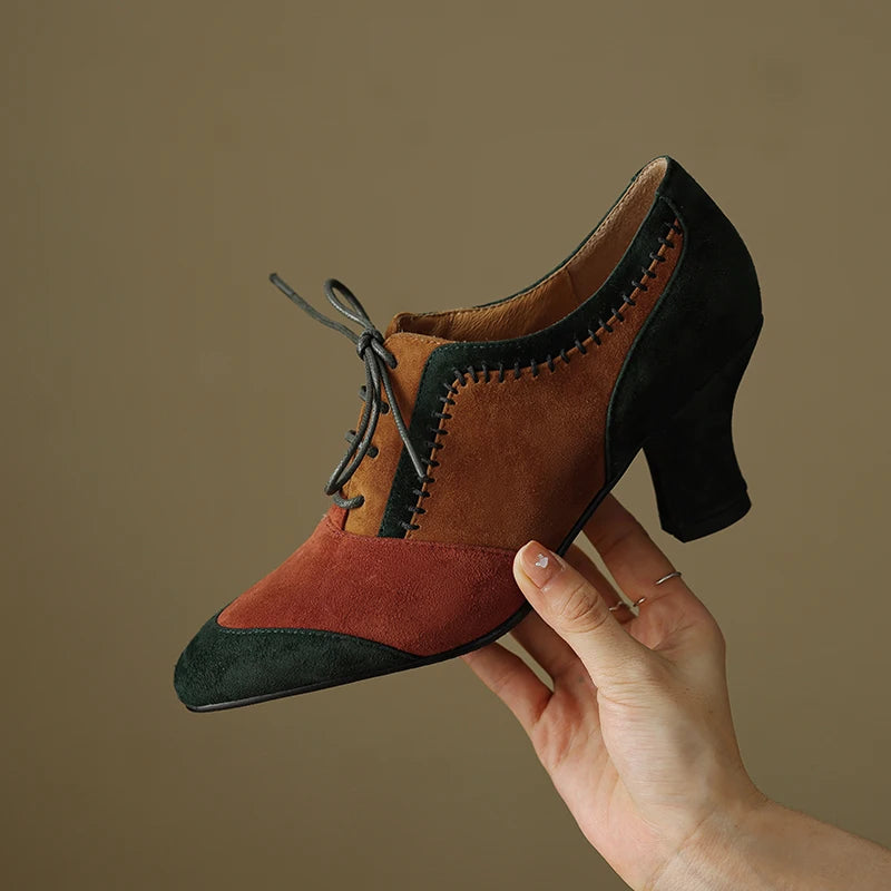 Pointed-Toe Heel (Iris)