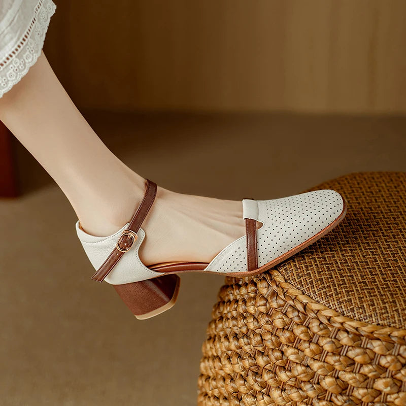 Square-Toe Heel (Perdita)