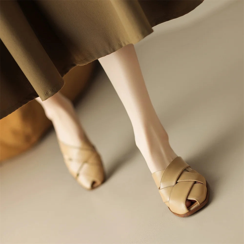 Round-Toe Mule (Amara)