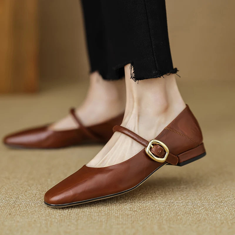 Square-Toe Mary-Jane (Oriana)