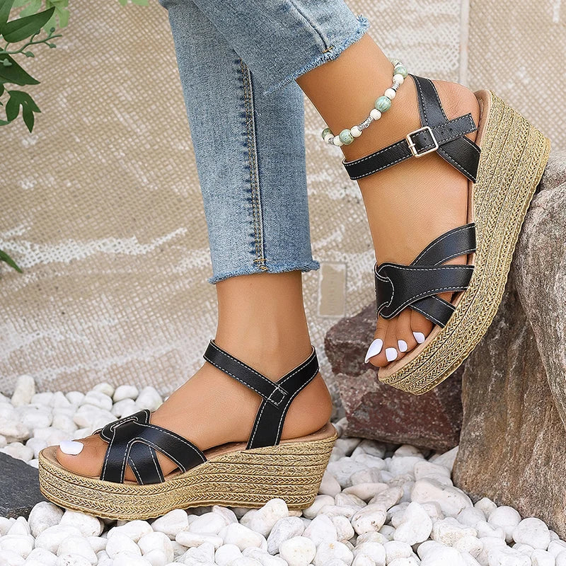 Round-Toe Wedge (Gaia)
