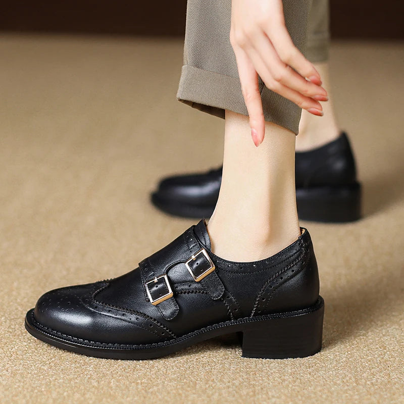 Round-Toe Oxford (Stella)