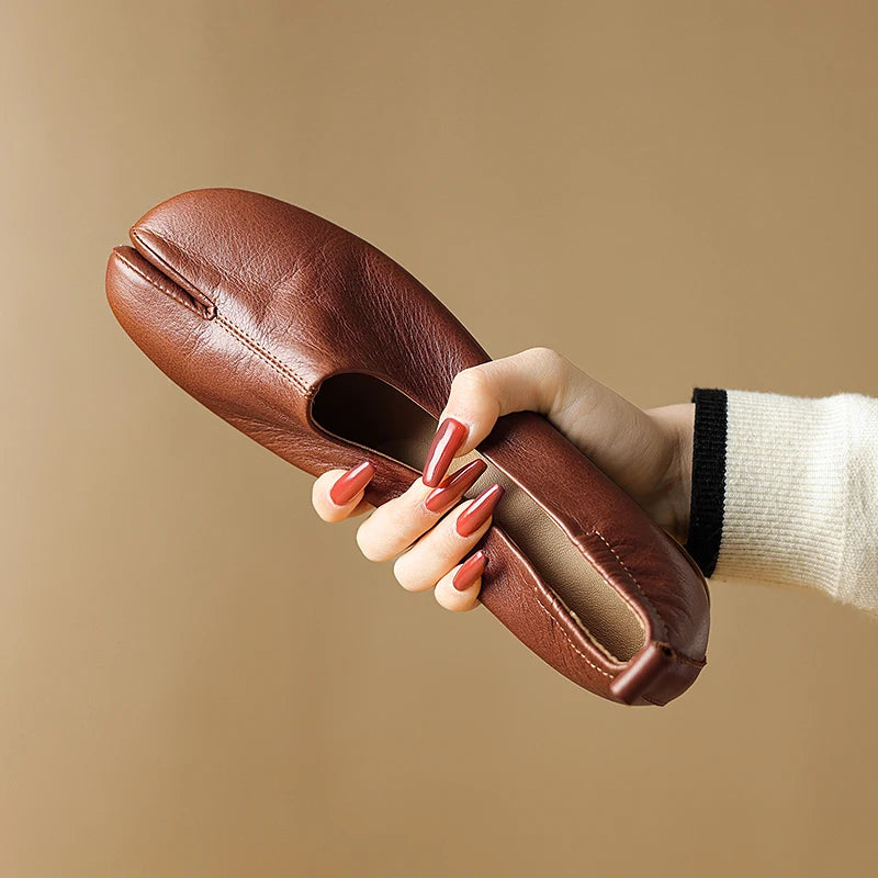 Round-Toe Slip-on (Wren)