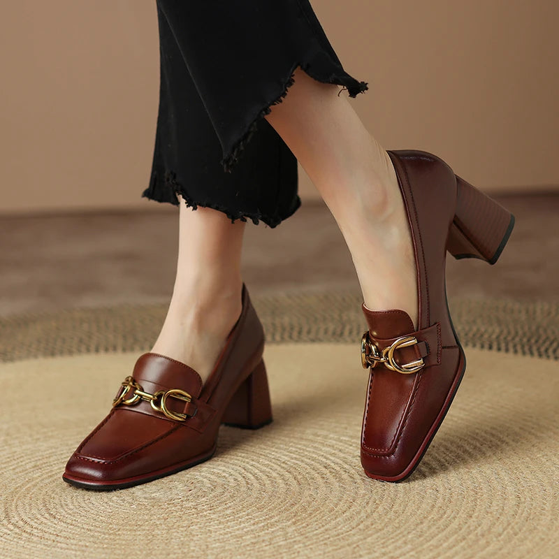 Square-Toe Block Heel (Nuria)