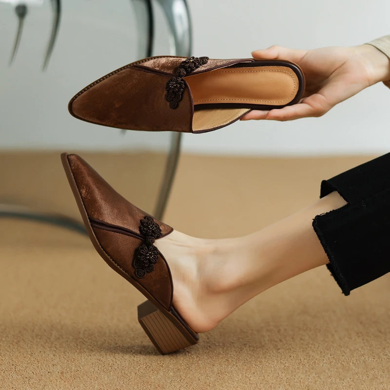 Pointed-Toe Mule (Fabiola)