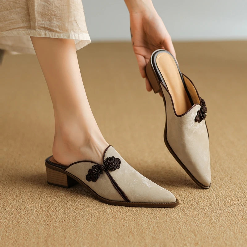 Pointed-Toe Mule (Fabiola)