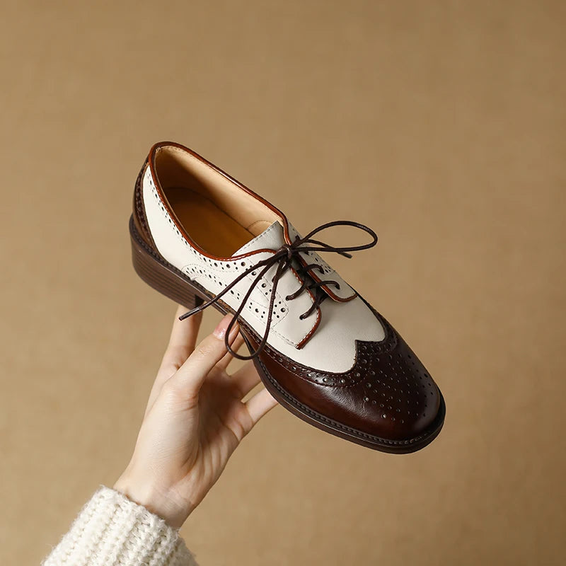 Round-Toe Lace-up (Olivia)