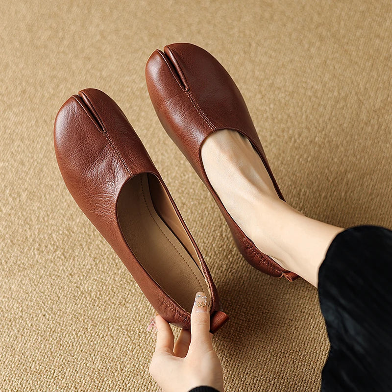 Round-Toe Slip-on (Wren)