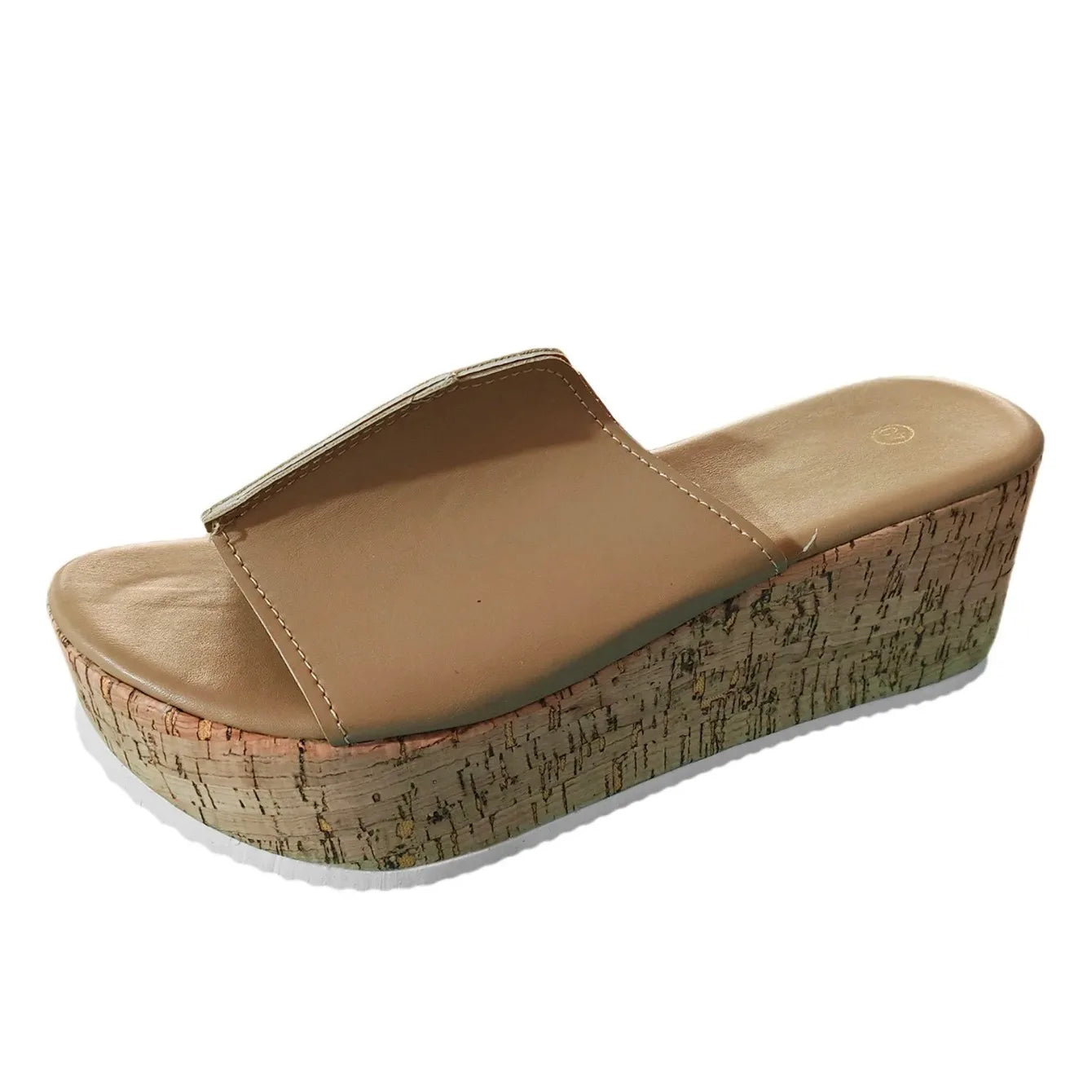 Round-Toe Wedge (Shania)