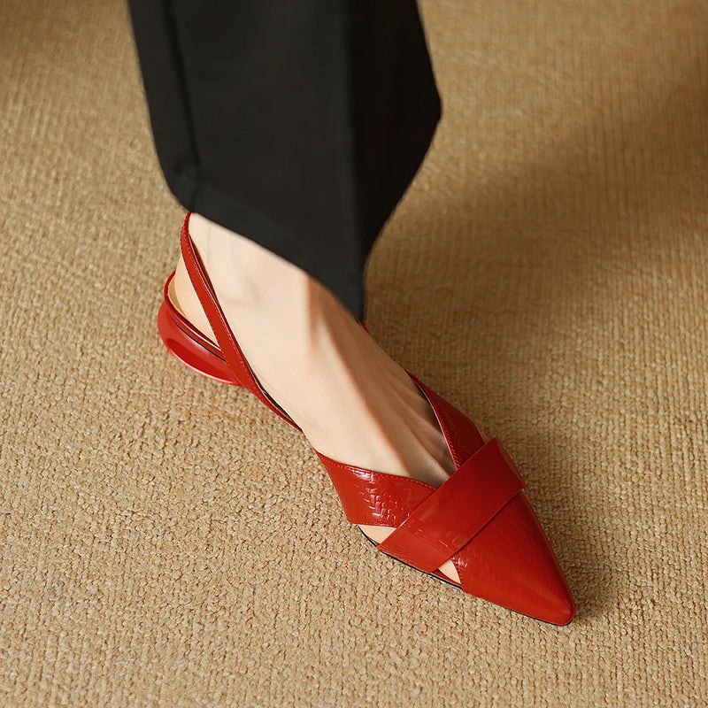 Pointed-Toe Sandal (Vania)