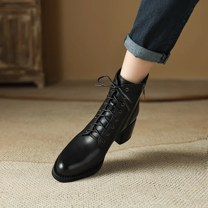 Pointed-Toe Ankle Boot (Indiana)