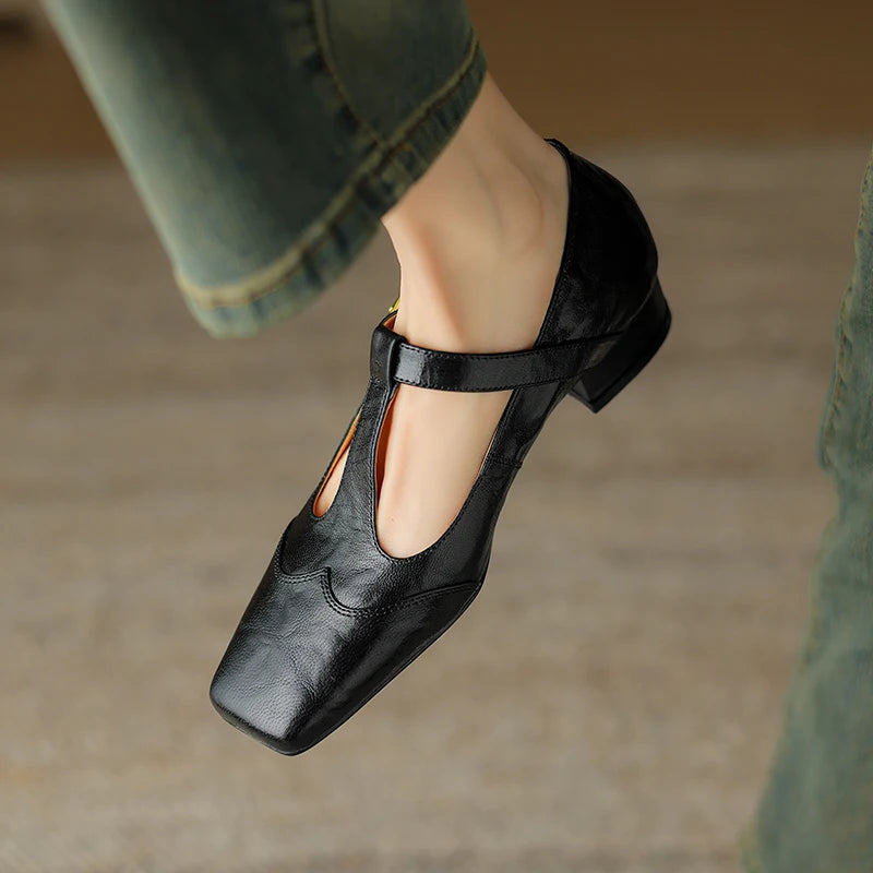 Square-Toe Mary-Jane (Robyn)
