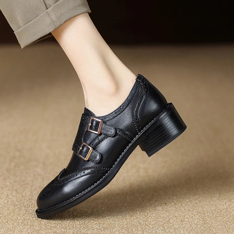 Round-Toe Oxford (Stella)