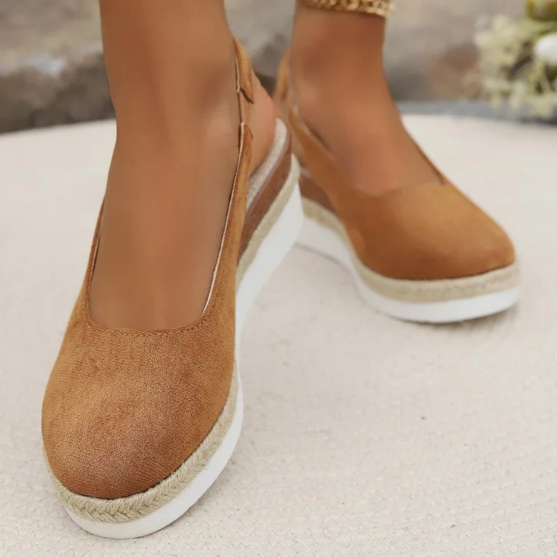 Round-Toe Wedge (Pamela)