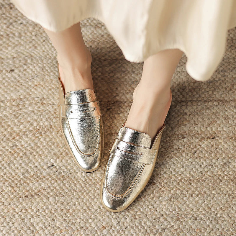 Round-Toe Mule (Darlene)