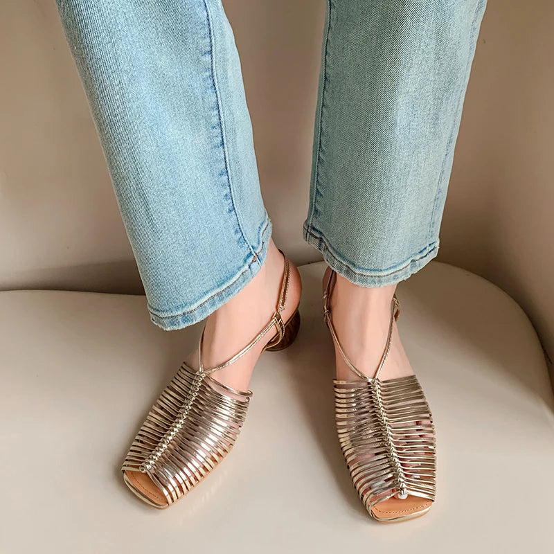 Square-Toe Sandal (Naomi)