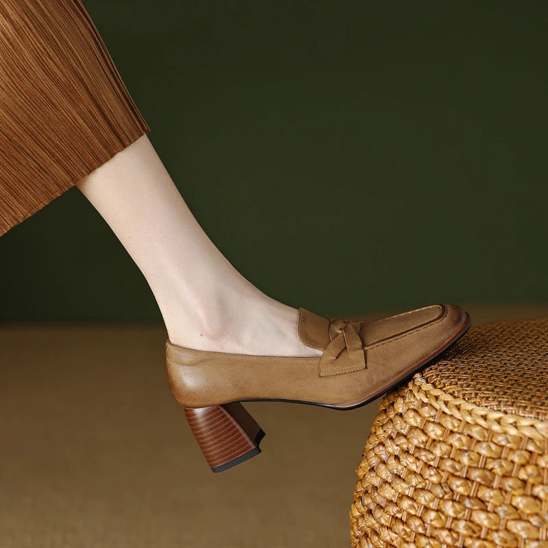 Square-Toe Heel (Keira)