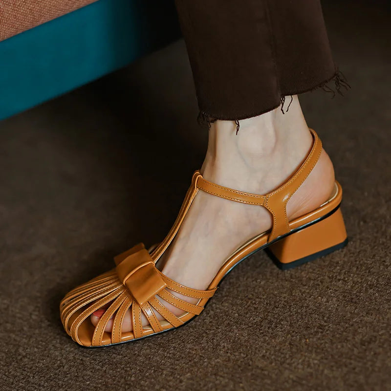 Square-Toe Sandal (Xabrina)