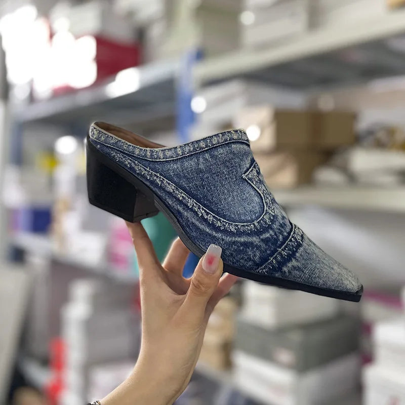 Pointed-Toe Mule (Rhea)