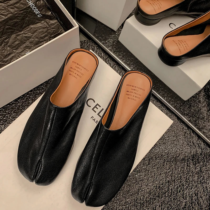 Round-Toe Mule (Nicole)