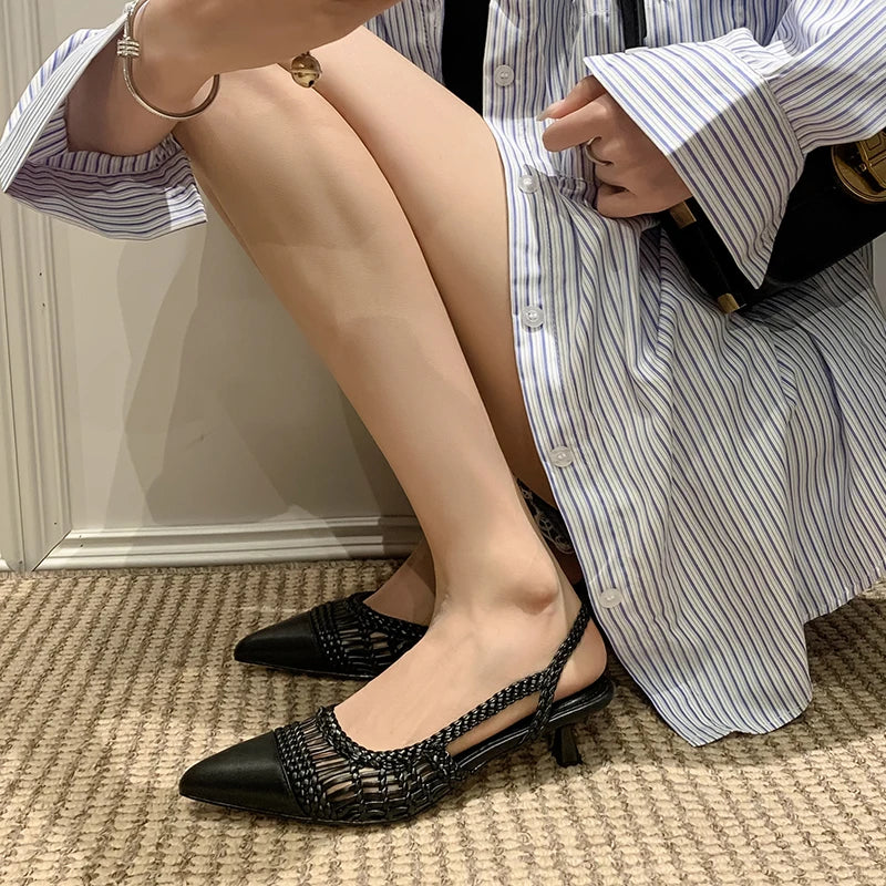 Pointed-Toe Heel (Octavia)