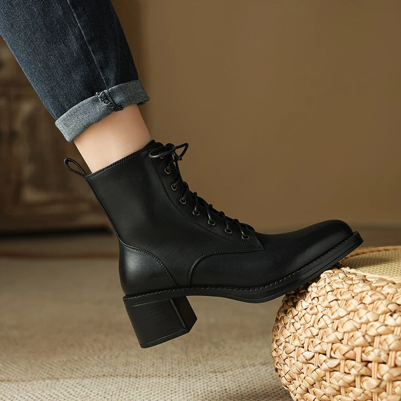 Pointed-Toe Ankle Boot (Indiana)