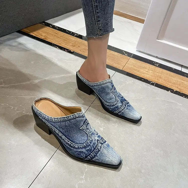 Pointed-Toe Mule (Rhea)