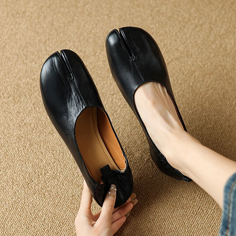 Round-Toe Slip-on (Wren)