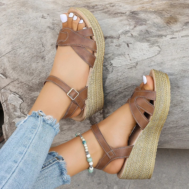 Round-Toe Wedge (Gaia)