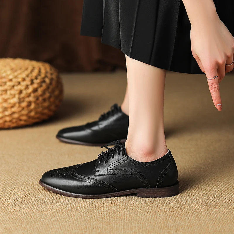 Round-Toe Lace-up (Frances)