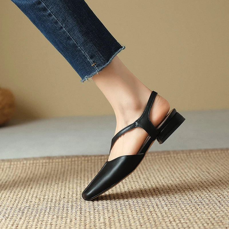 Square-Toe Sandal (Polly)