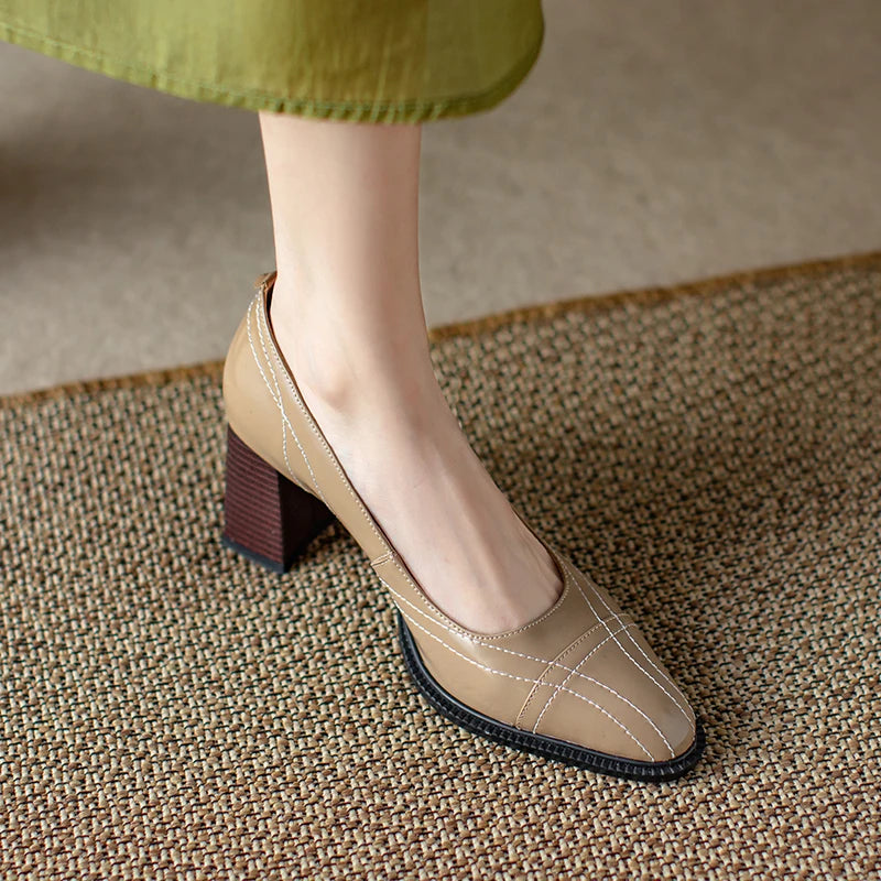 Pointed-Toe Heel (Delaney)